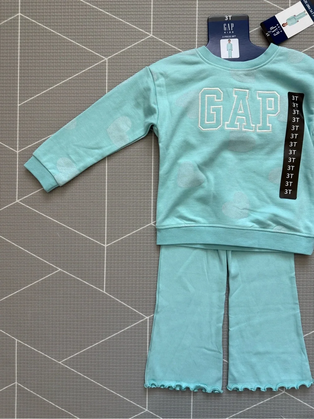 GAP baby girl